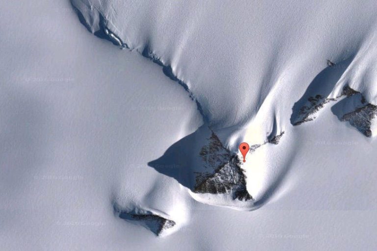pyramids-antarctica pyramids-antarctica