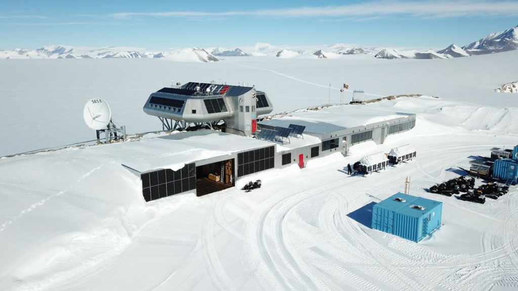 Antarctica-station