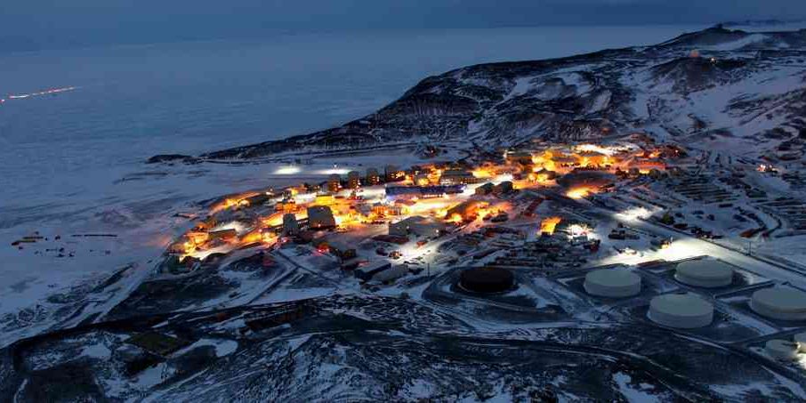 Antarctica Mysteries and the McMurdo Station Antarctica Mysteries and the McMurdo Station